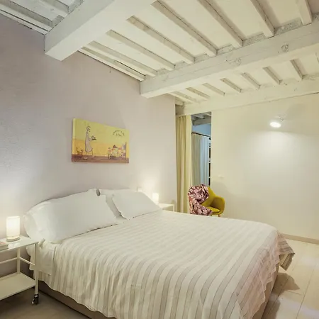 Apartment Residenza Degli Artisti Lucca