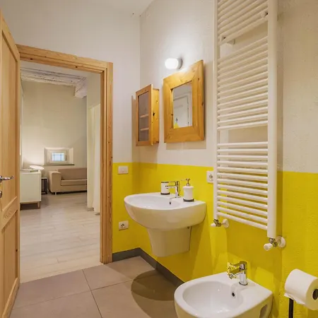 Residenza Degli Artisti *