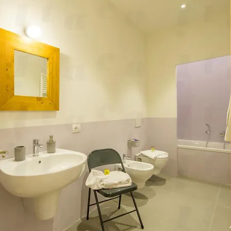 Residenza Degli Artisti *